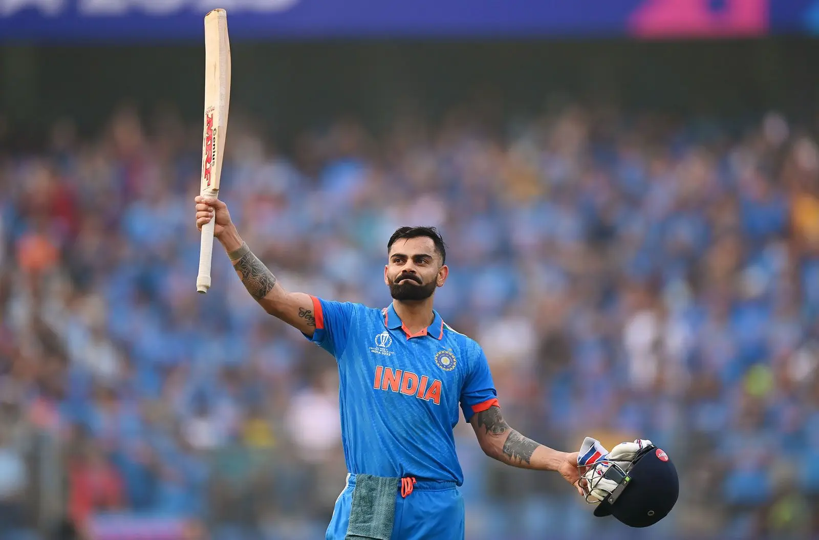 virat kohli smashed 51th century against pakistan